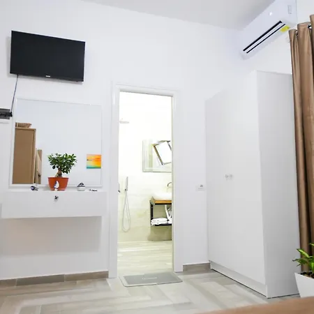 Rivaaa בית הארחה