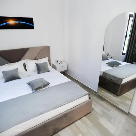 Rivaaa Guest house Berat