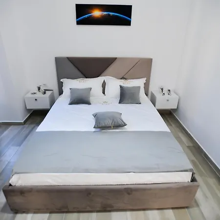 Rivaaa Vendégház Berat
